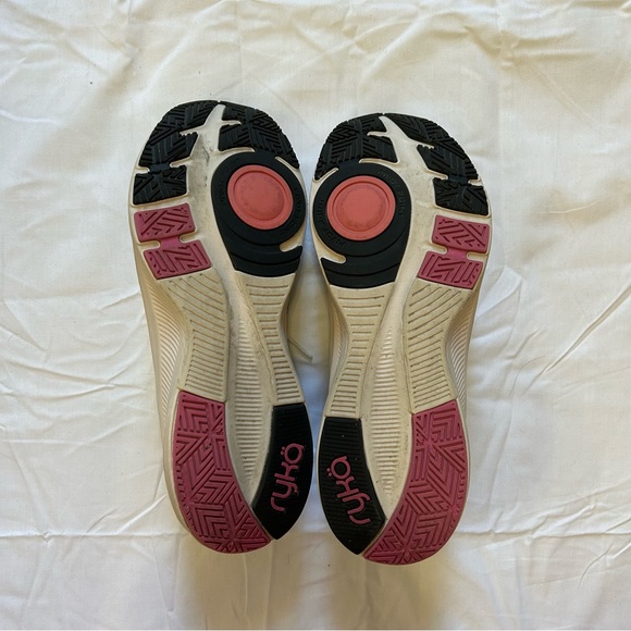 Ryka Walking Sneaker - Picture 4 of 5